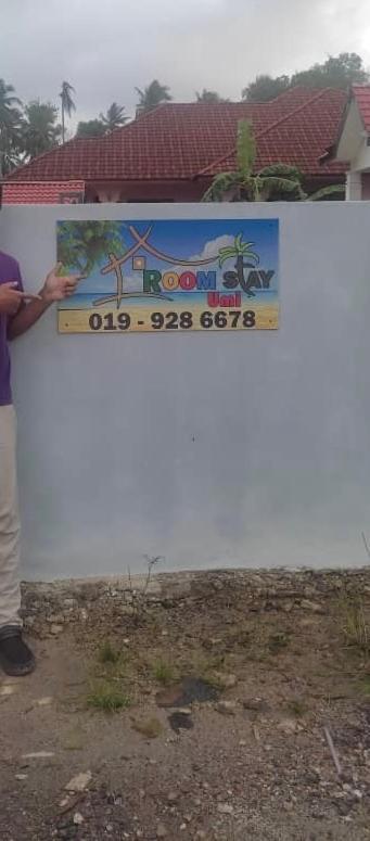 Roomstay Umi Kemasik Exterior foto